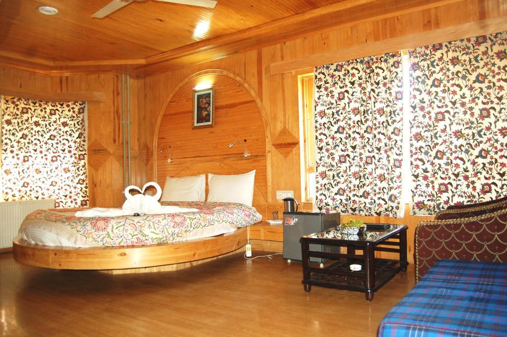 Hotel Paradise Inn Pahalgām Exteriér fotografie