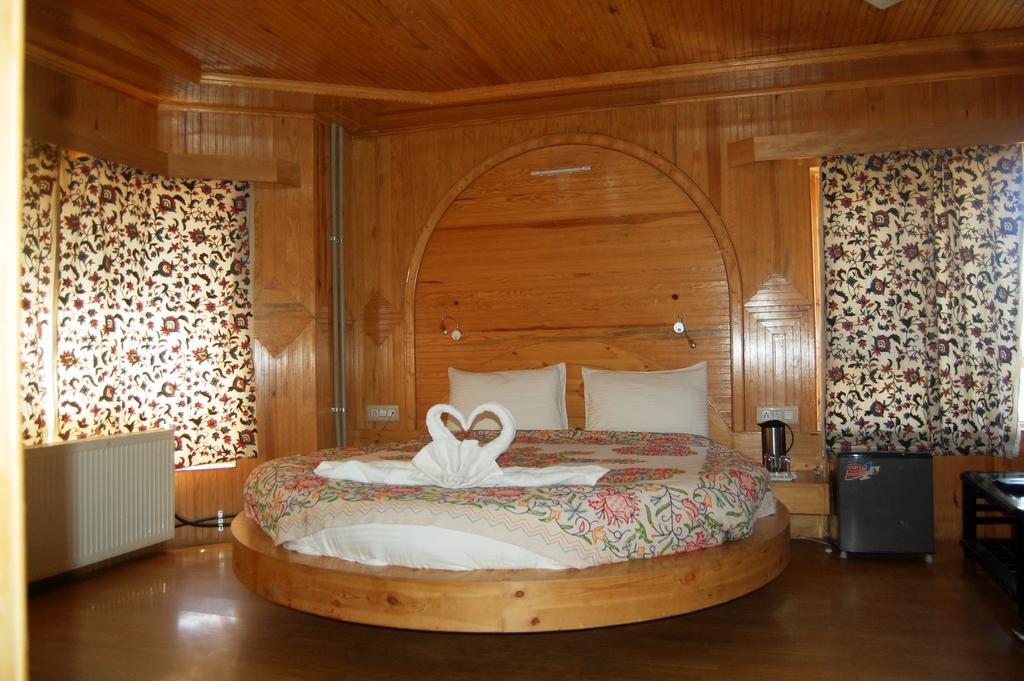 Hotel Paradise Inn Pahalgām Exteriér fotografie