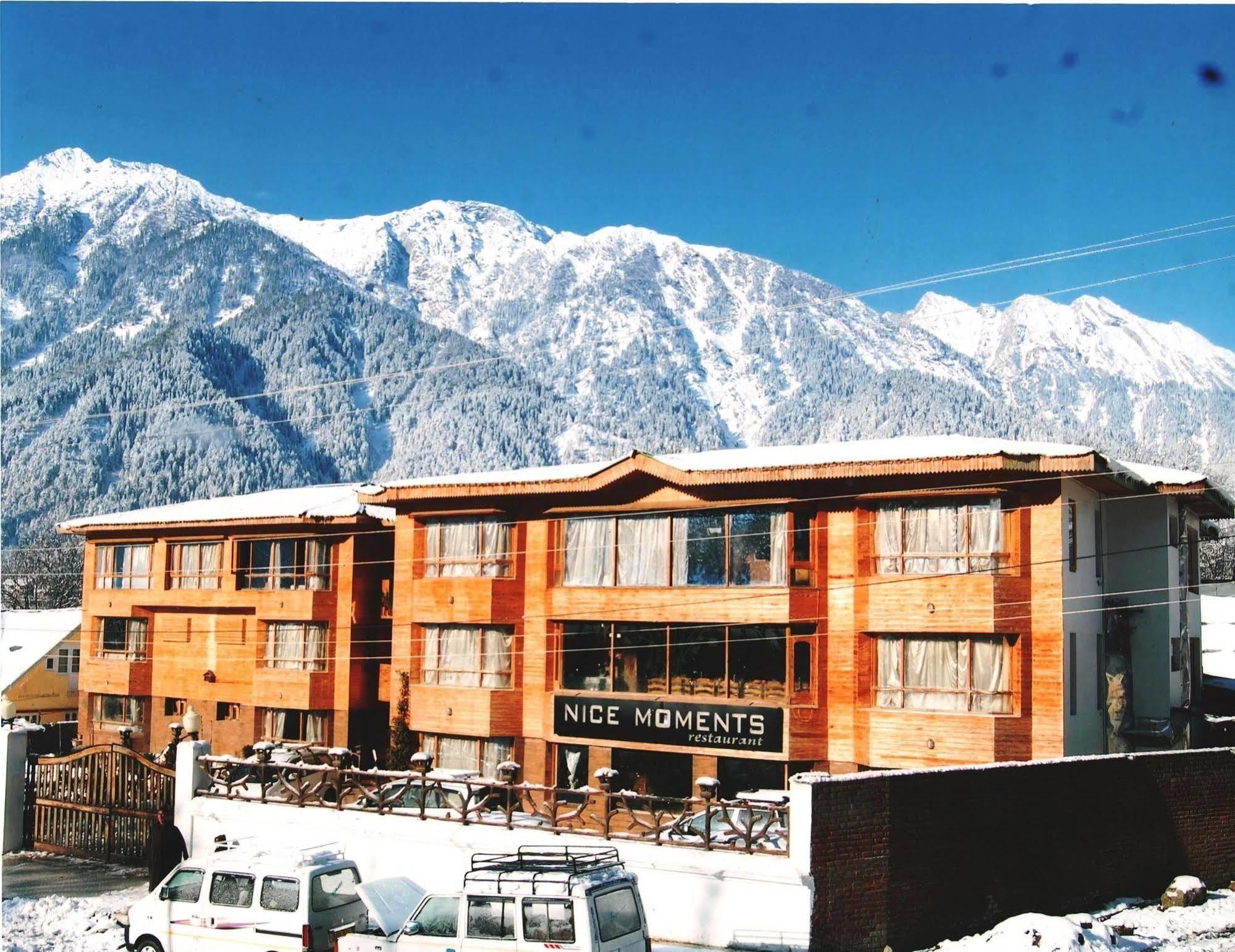 Hotel Paradise Inn Pahalgām Exteriér fotografie