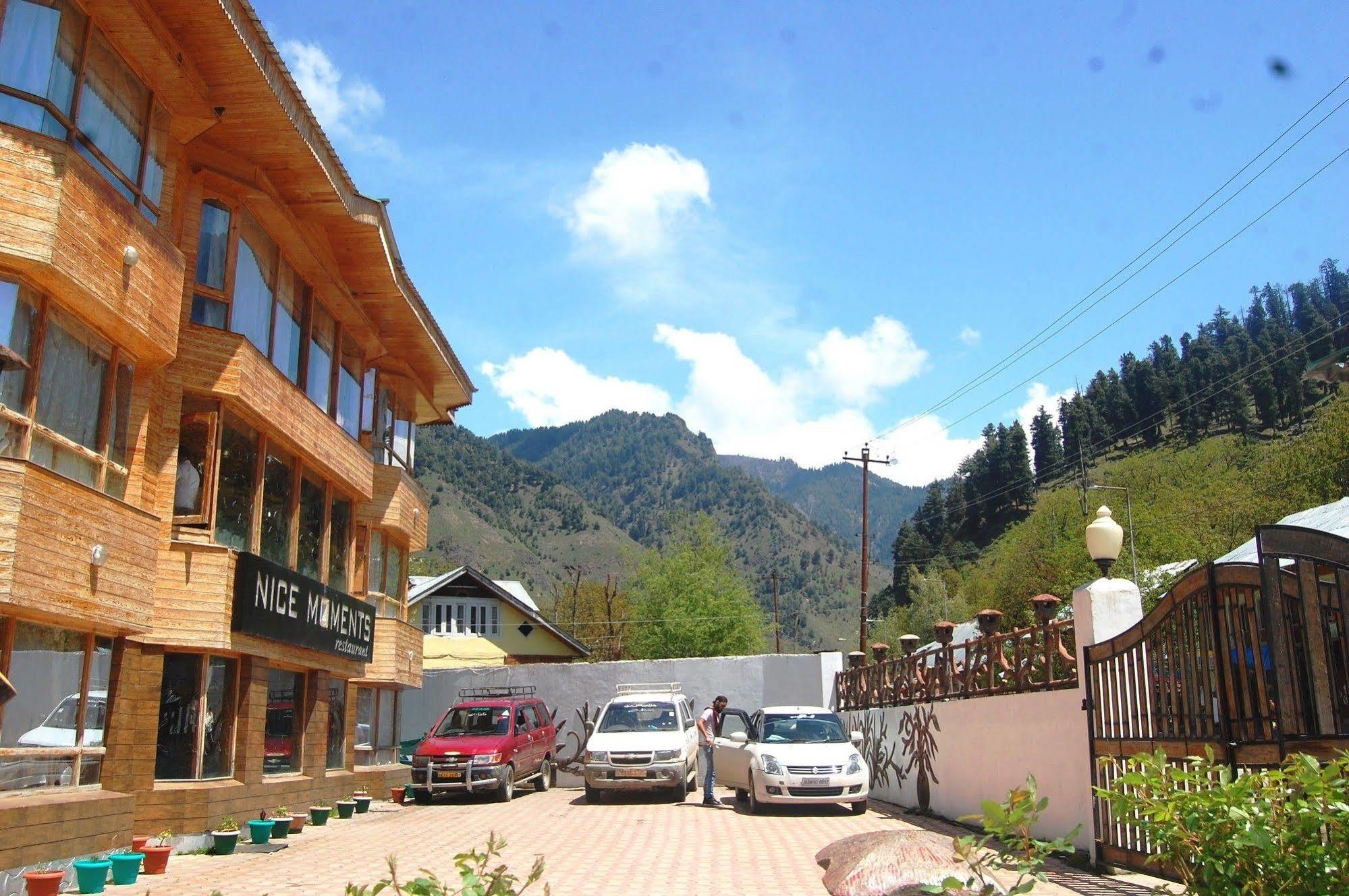 Hotel Paradise Inn Pahalgām Exteriér fotografie