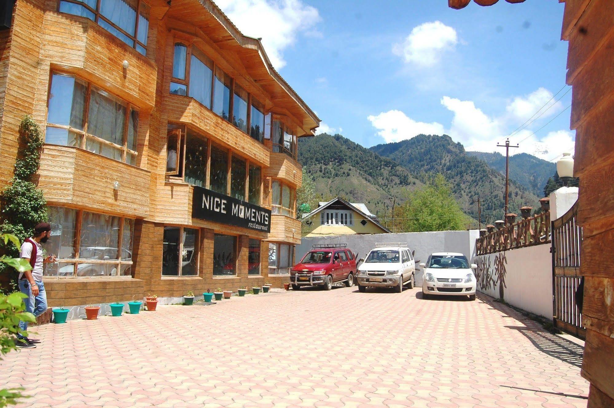 Hotel Paradise Inn Pahalgām Exteriér fotografie